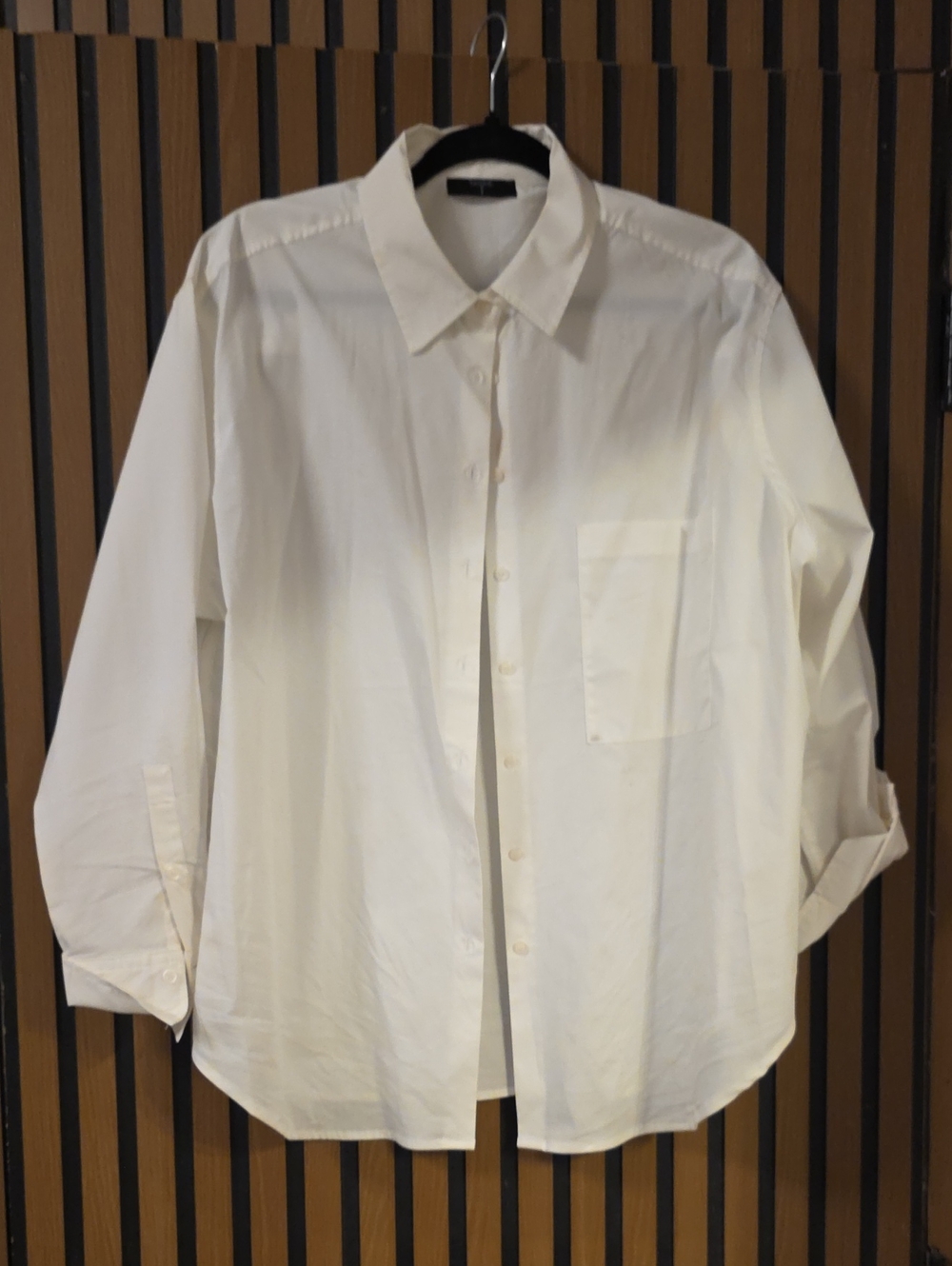 Tahari Men's White Dress Shirt with Chest Pocket